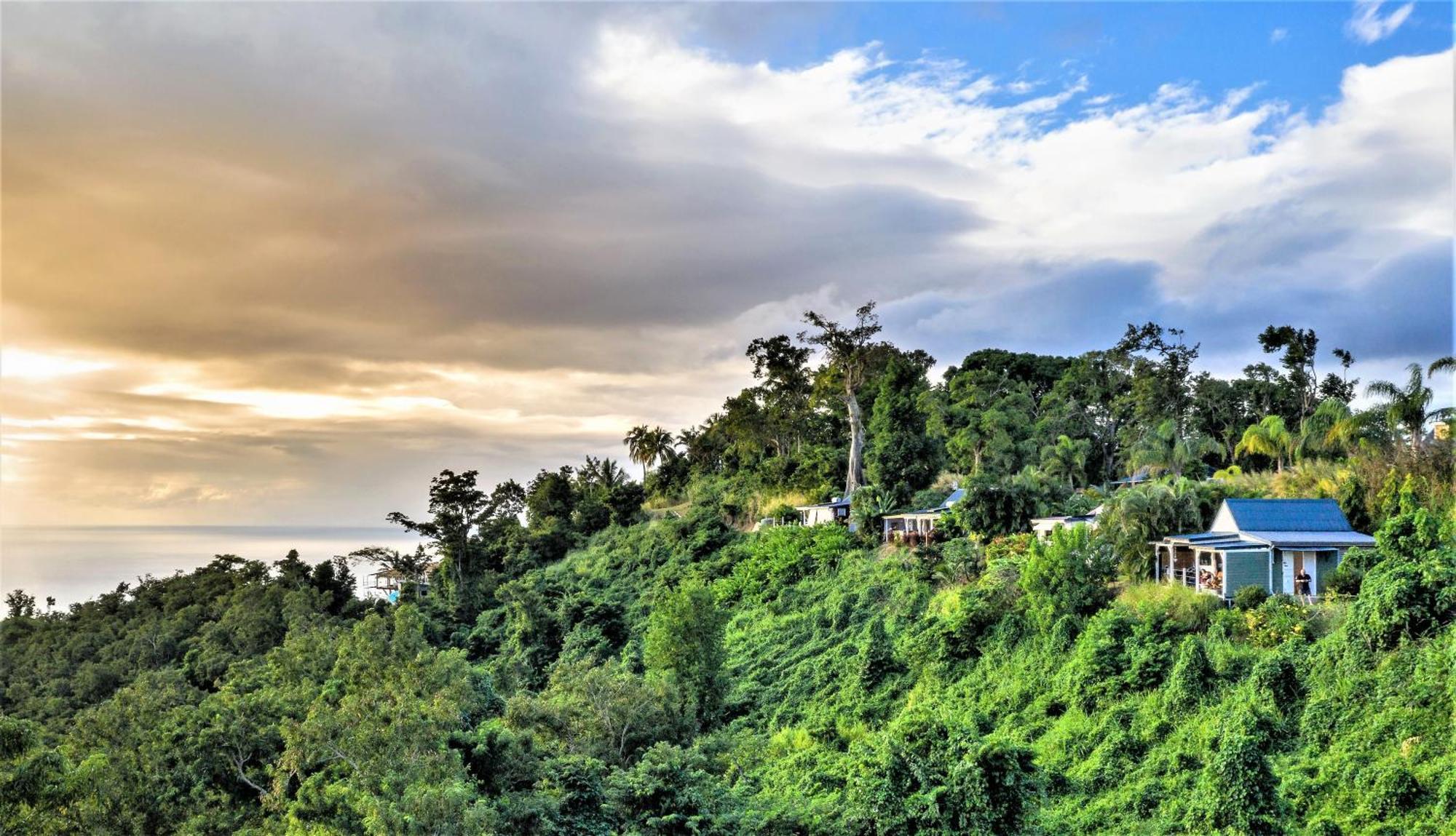 Beausejour Guest House Pointe-Noire Buitenkant foto